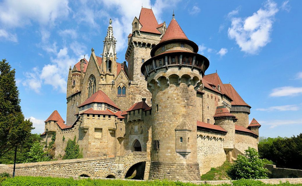 kreuzenstein-castle