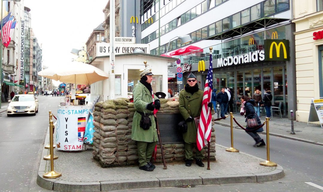 checkpoint-charlie