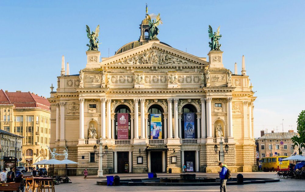 lviv-opera-and-ballet-theatre