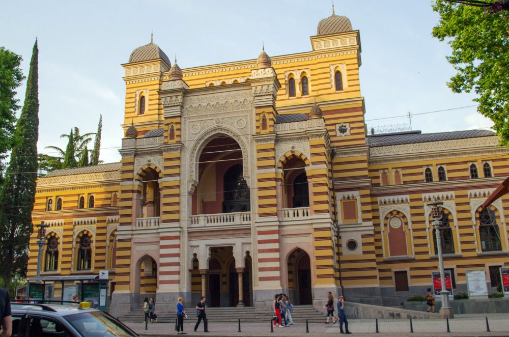 opera-and-ballet-theatre-of-tbilisi
