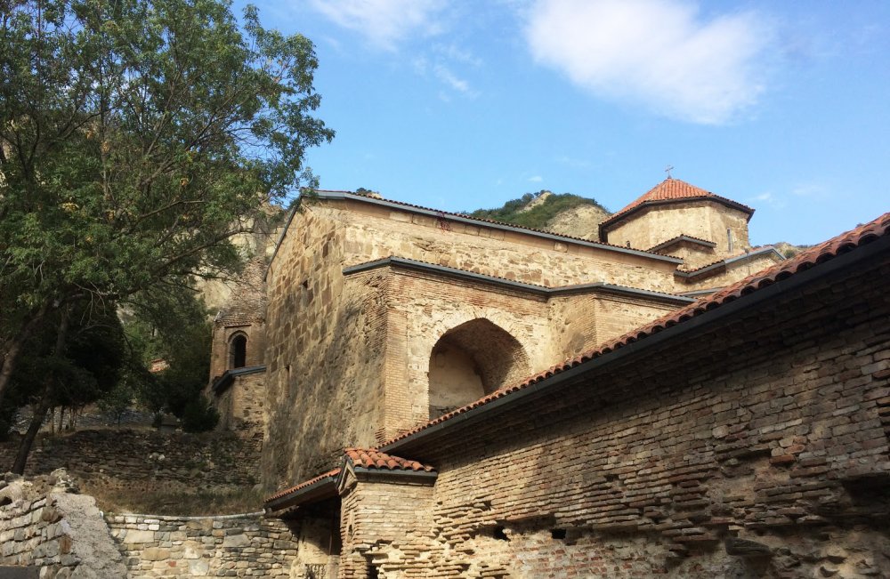 shio-mgvime-monastery
