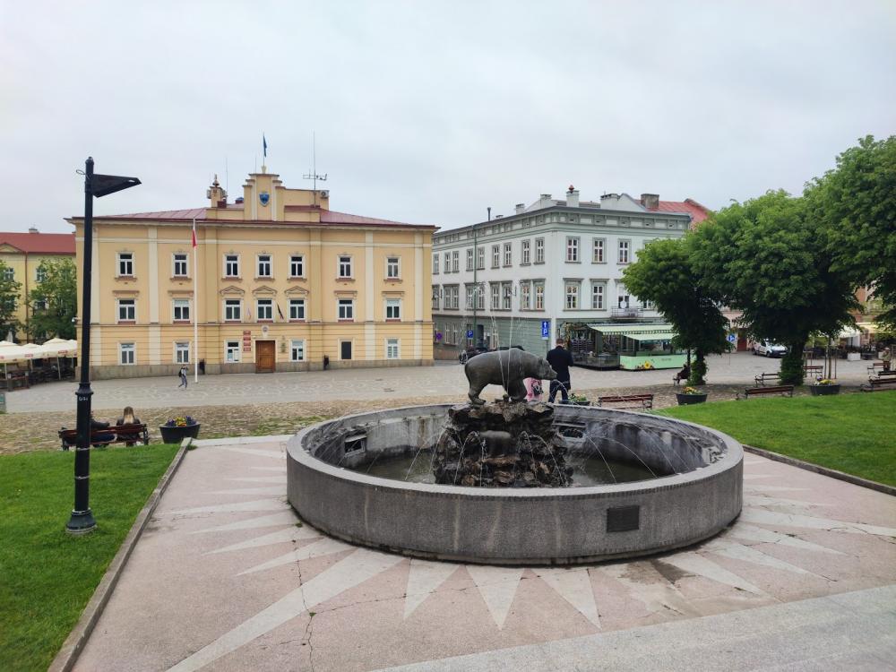 old-town-market-square-przemysl